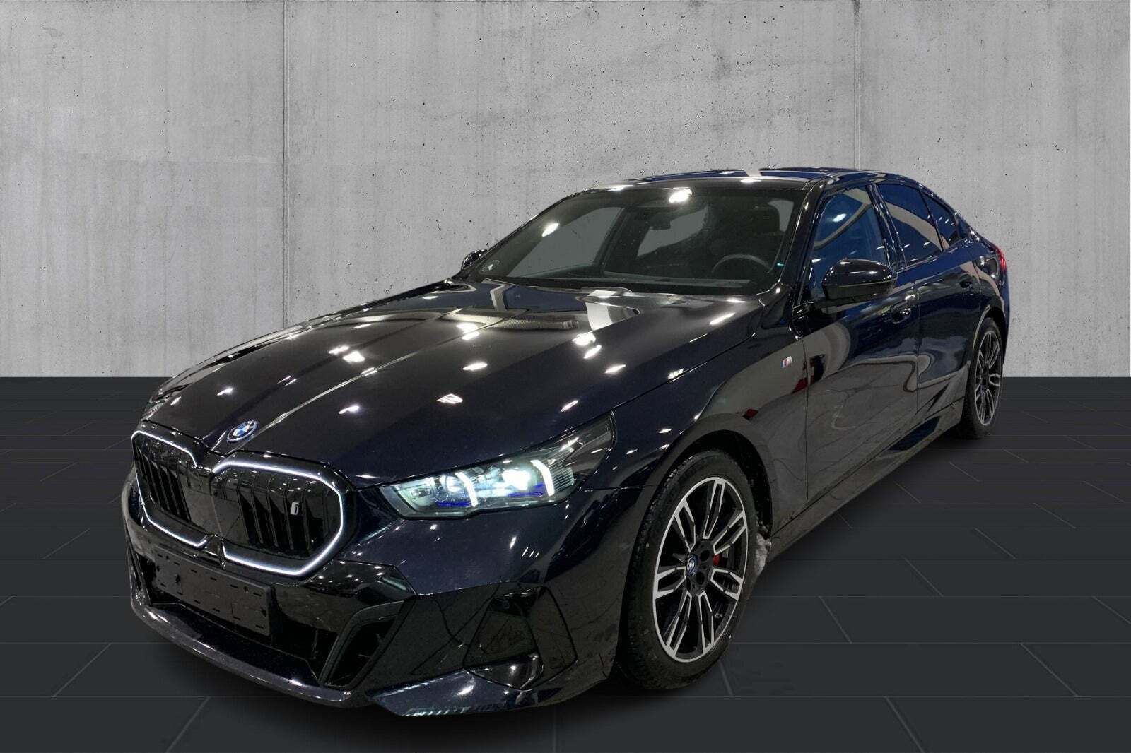 undefined BMW i5 fra 2025
