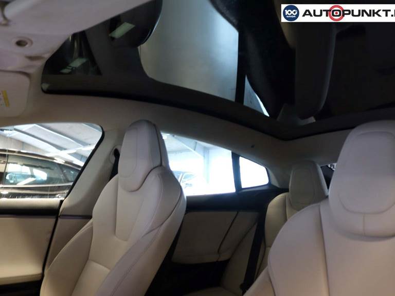 Tesla Model S 75D