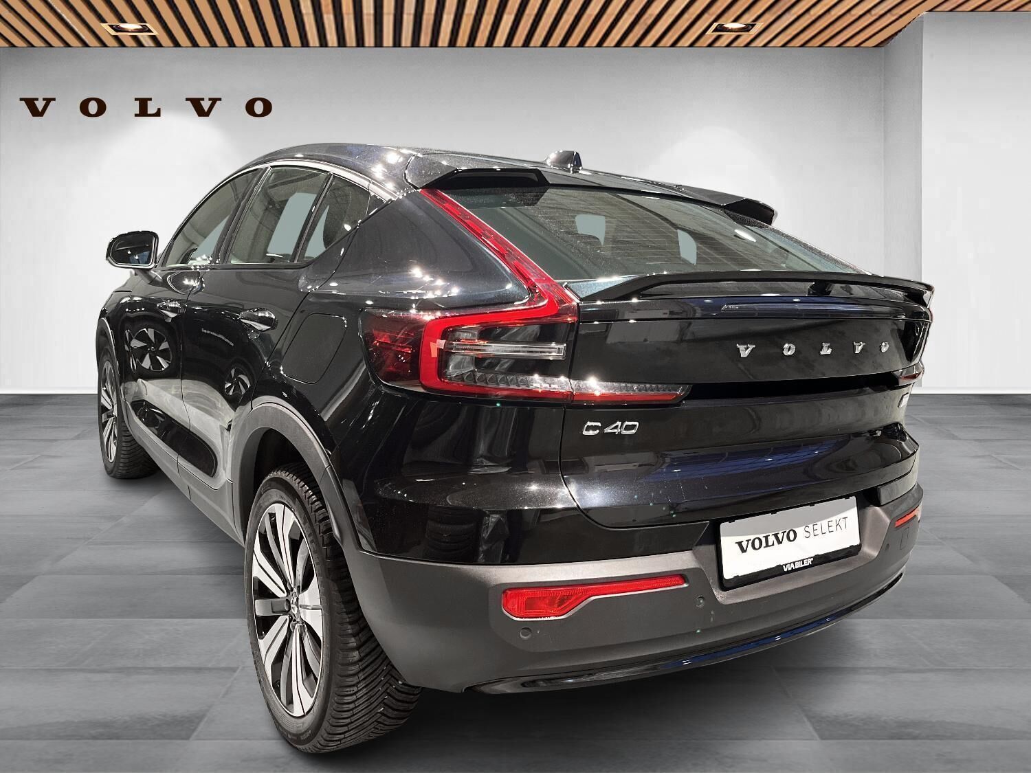 Volvo C40 P6 Recharge Plus 231HK 4d Aut.