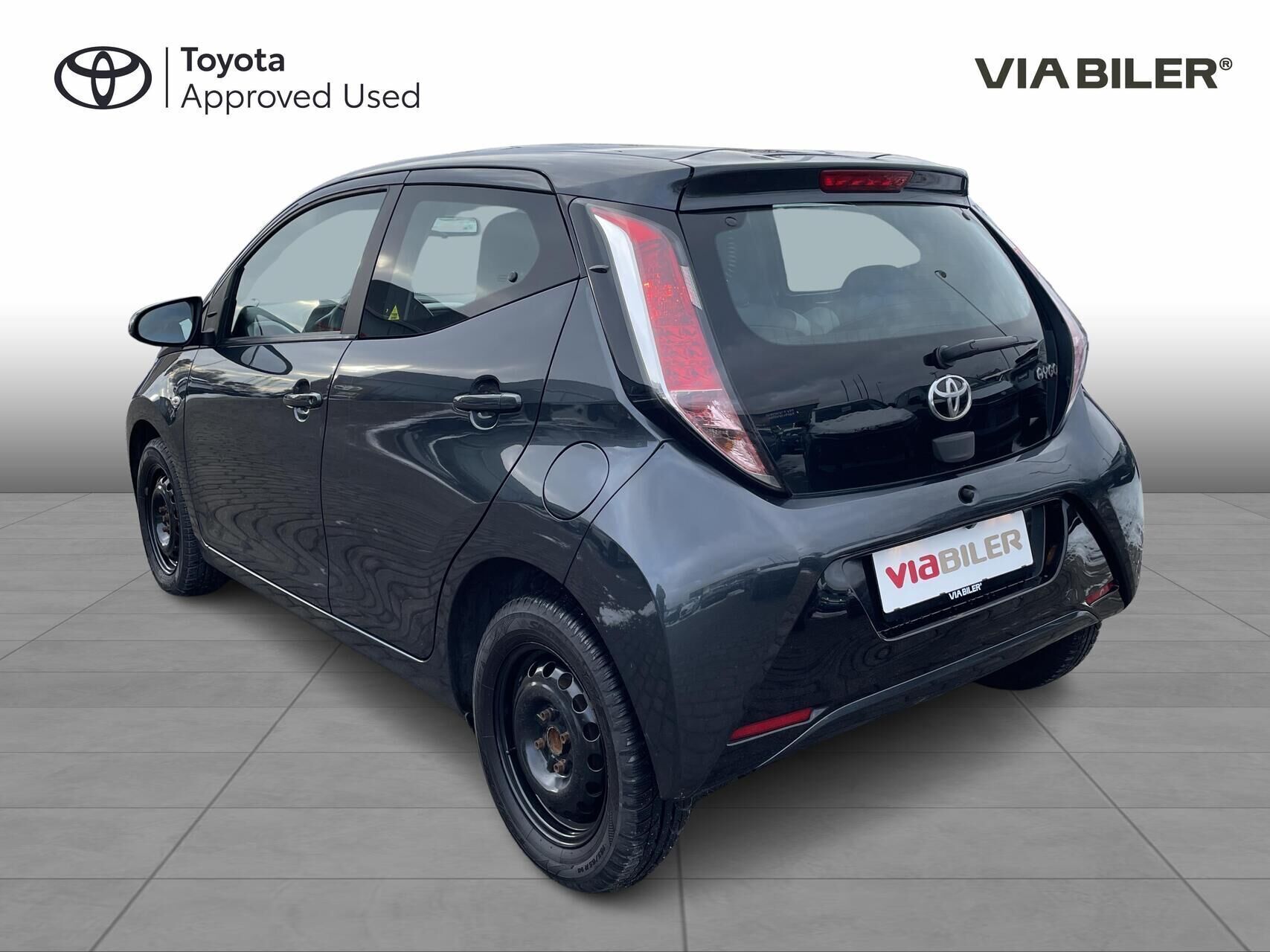 Toyota Aygo 1,0 VVT-I X-Play + X-Touch 69HK 5d