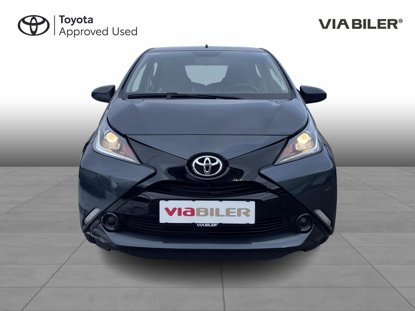 Toyota Aygo 1,0 VVT-I X-Play + X-Touch 69HK 5d