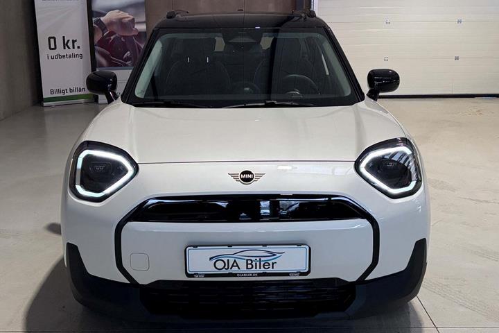 Hvid Mini Aceman E fra 2025 set udefra