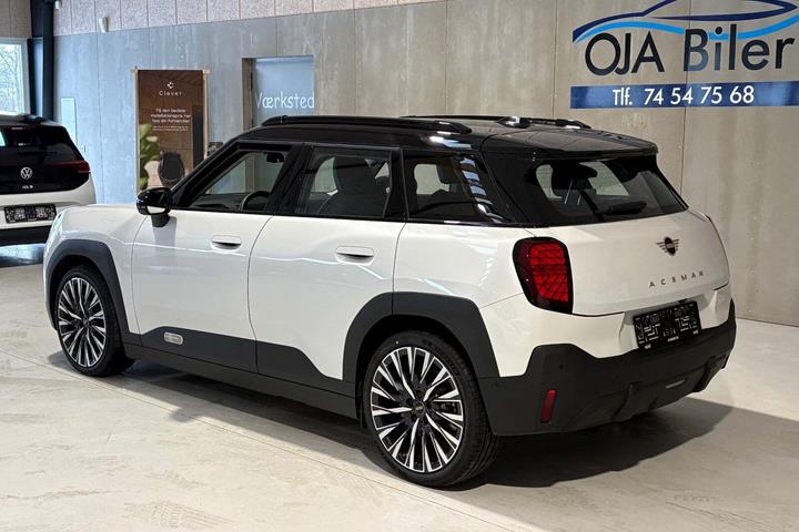 Hvid Mini Aceman E fra 2025