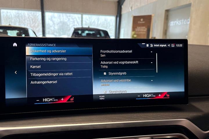 Hvid BMW i4 fra 2023