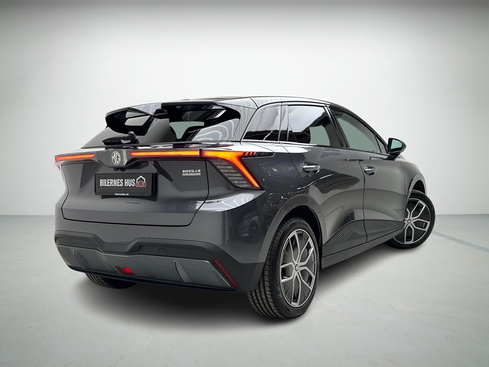 MG MG4 Electric EL Luxury 204HK 5d Aut.