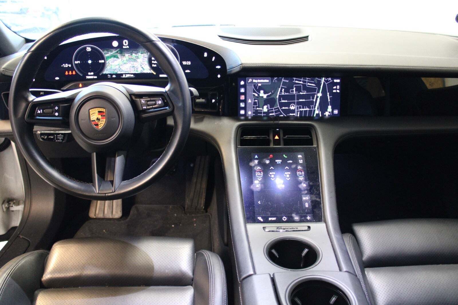 Porsche Taycan Performance+