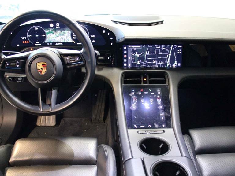 Porsche Taycan Performance+