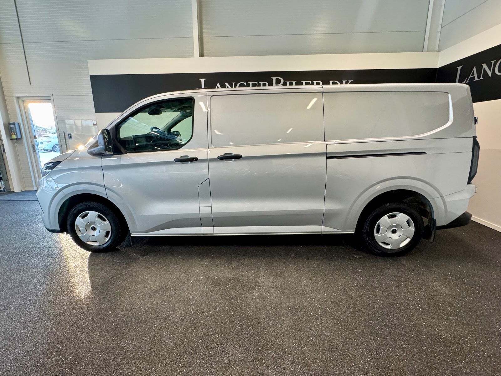 Ford Transit Custom 300L 2,0 EcoBlue Trend aut.