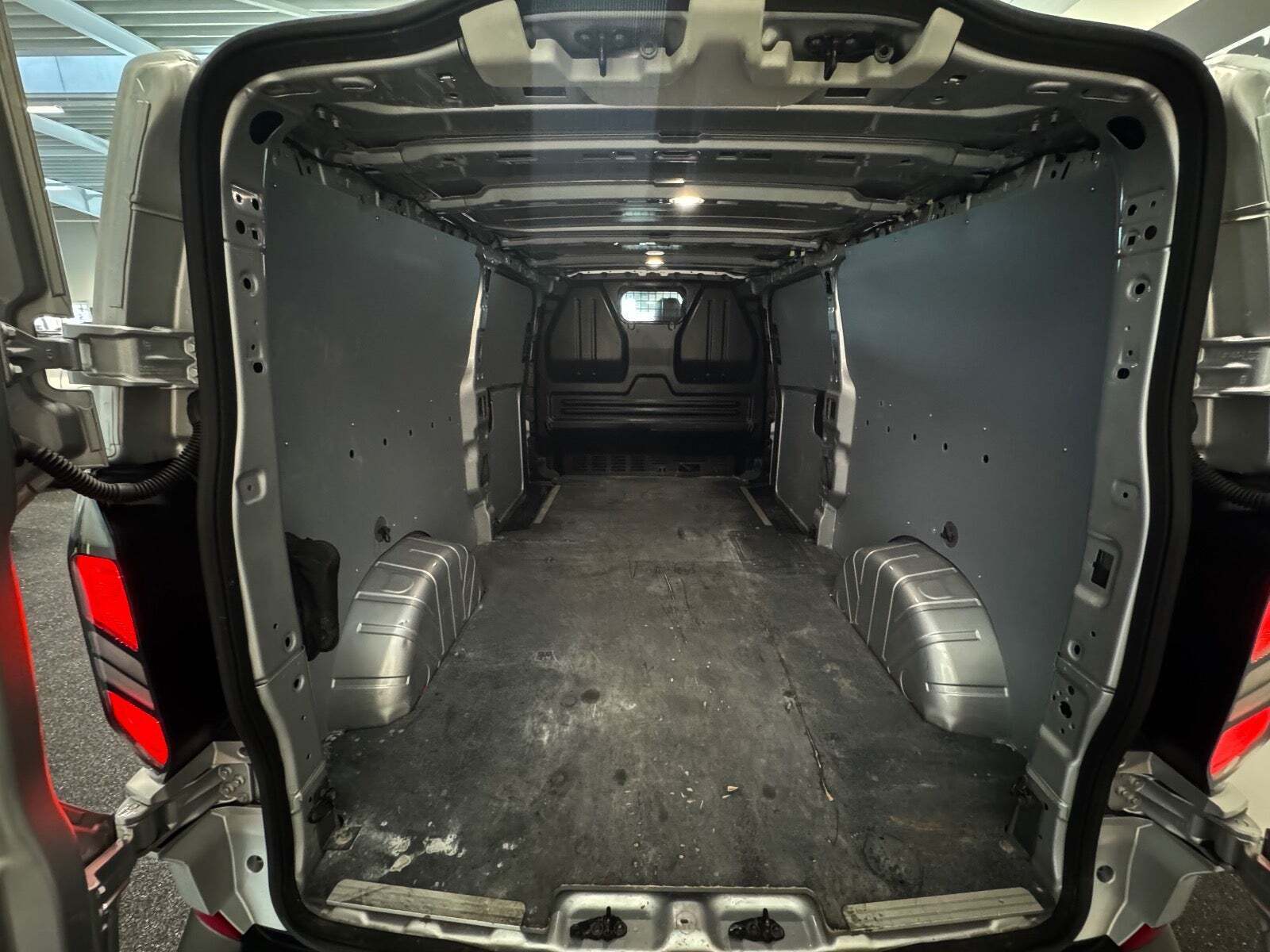 Ford Transit Custom 300L 2,0 EcoBlue Trend aut.