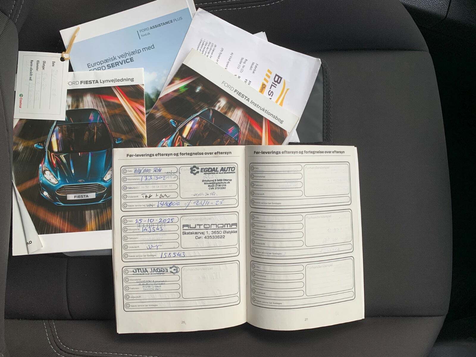 Hvid Ford Fiesta fra 2014