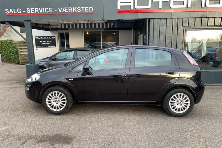 Sort Fiat Punto fra 2013