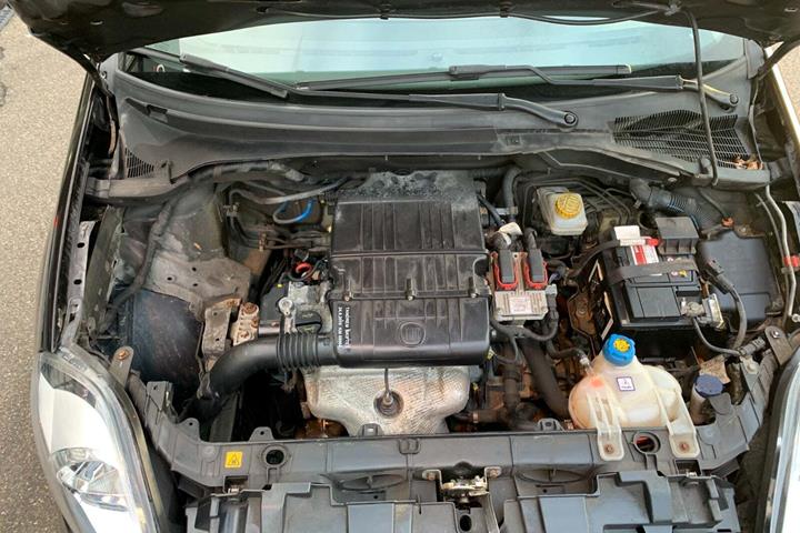 Sort Fiat Punto fra 2013
