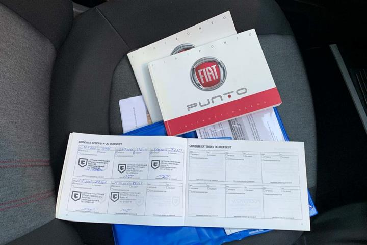 Sort Fiat Punto fra 2013