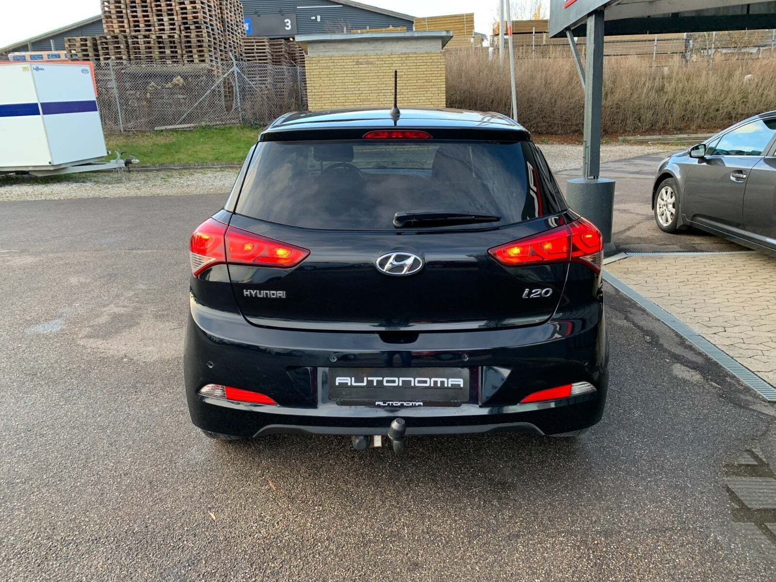 Grøn Hyundai i20 fra 2015