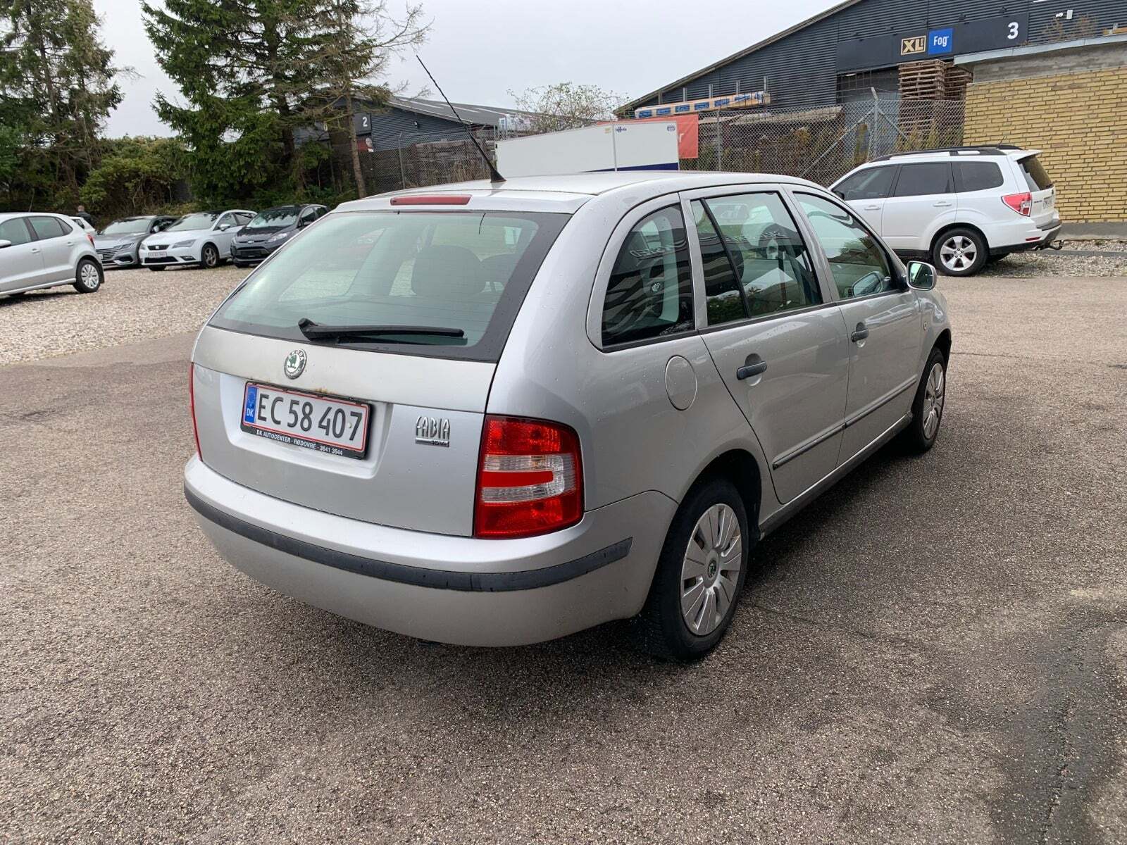 Skoda Fabia 1,4 16V 75 Ambiente Combi aut.