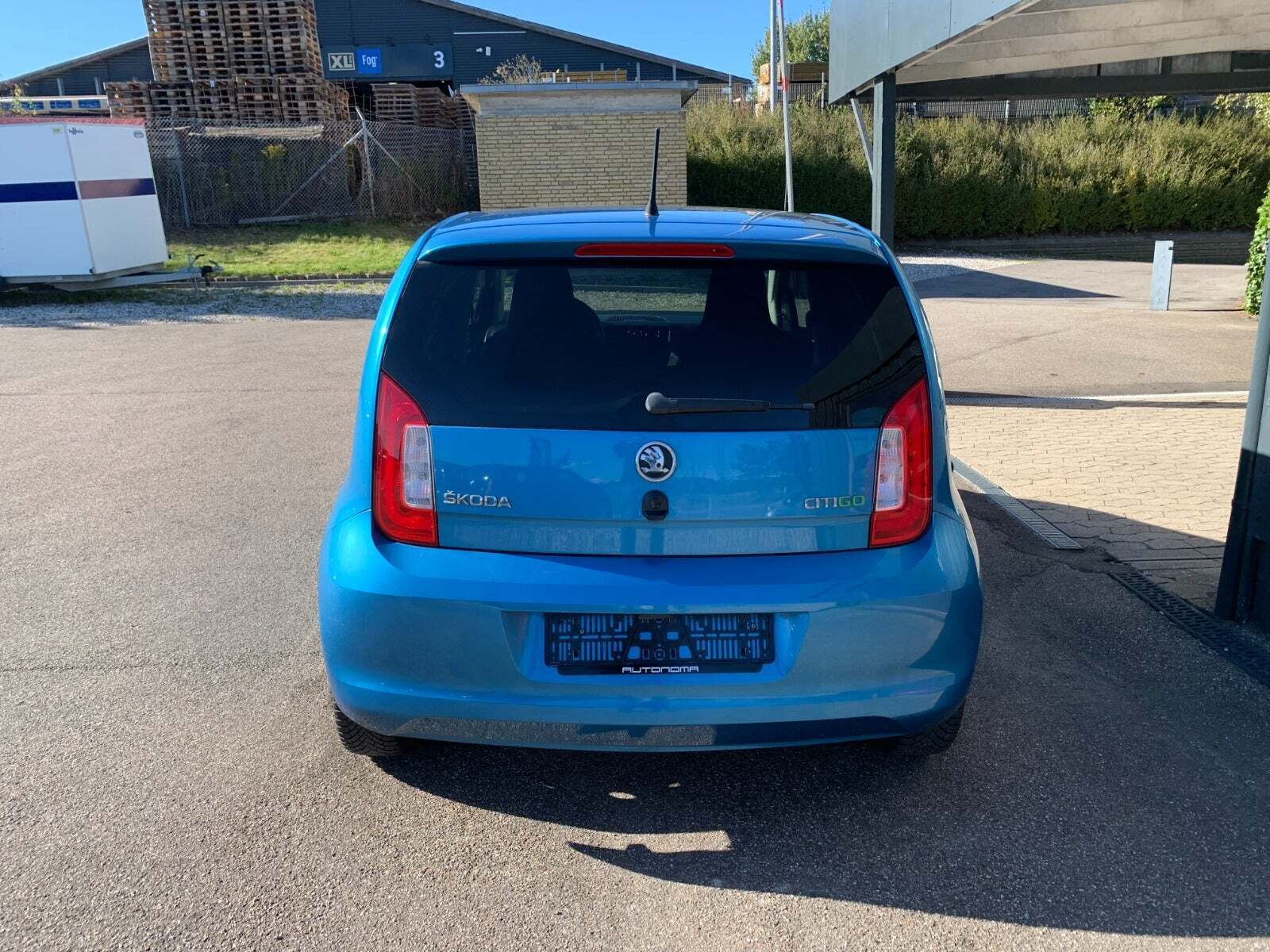 Blå Skoda Citigo fra 2017