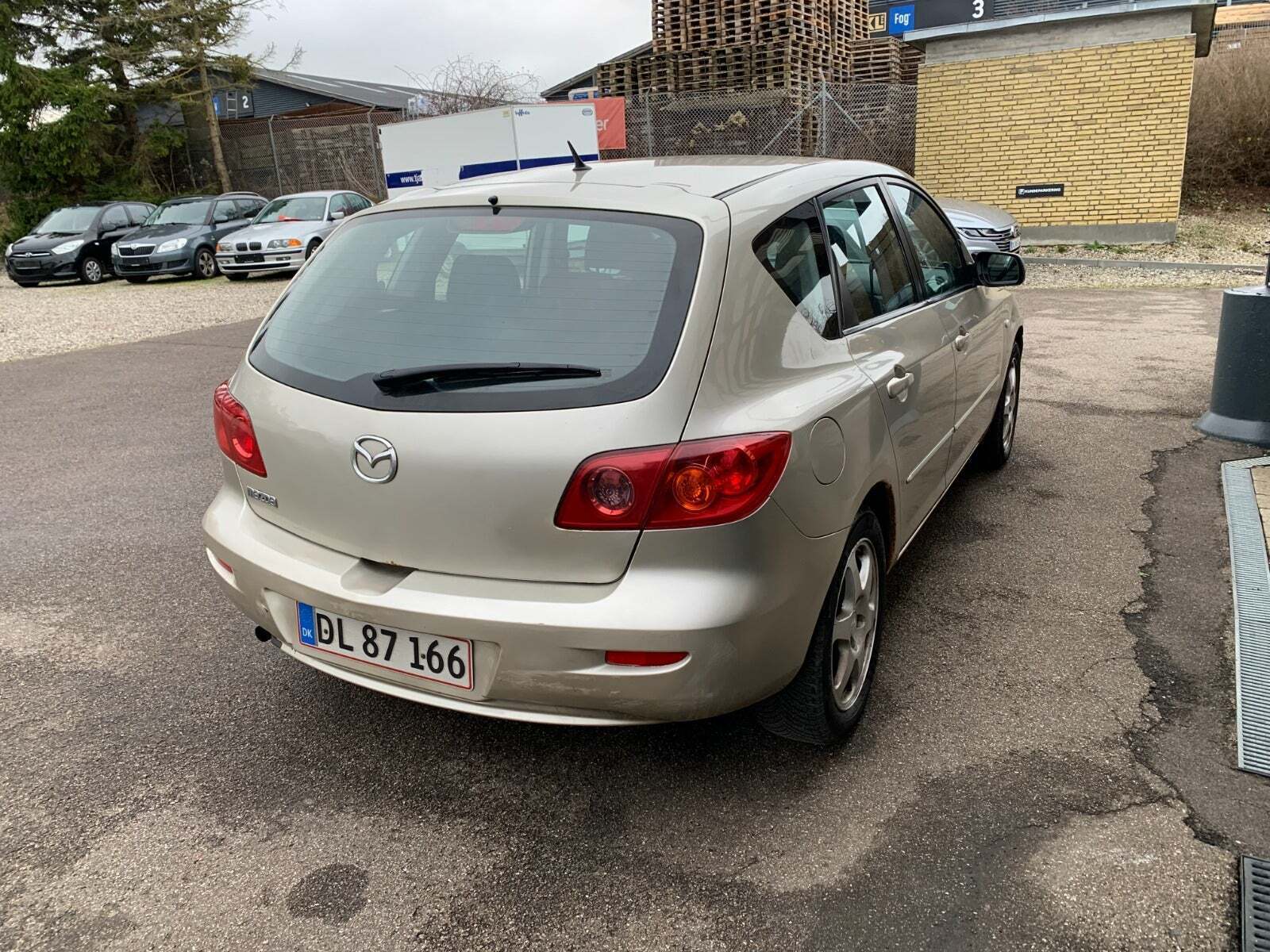 Mazda 3 1,6 Touring+