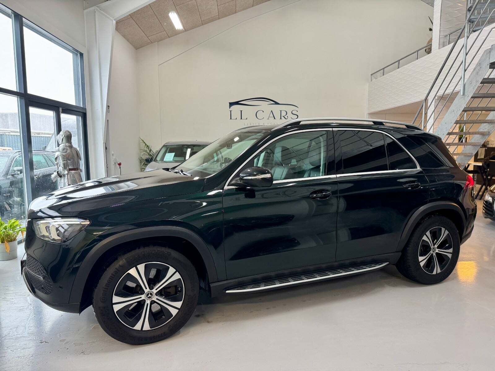 Grøn Mercedes GLE350 de fra 2022