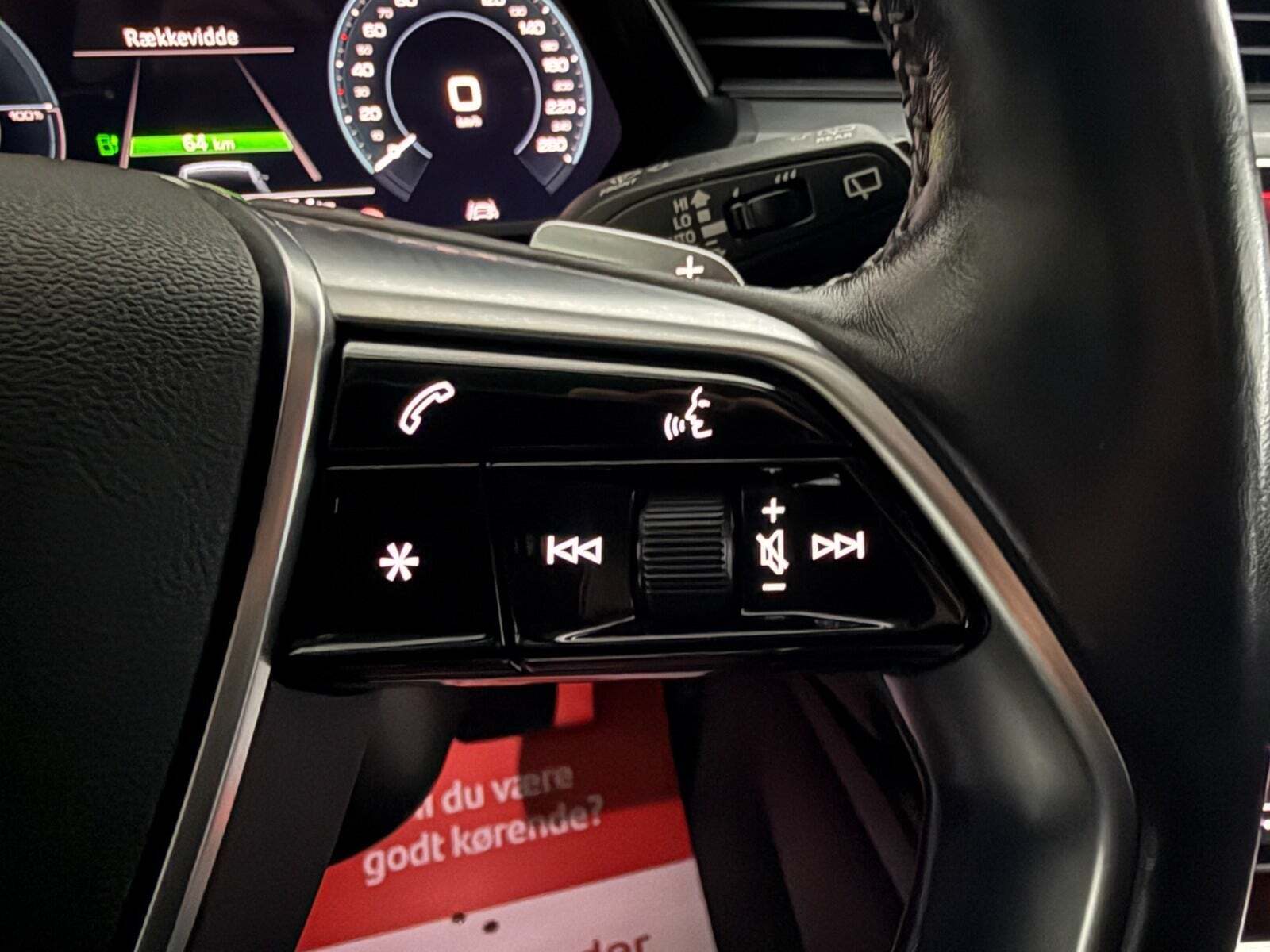 Sort Audi e-tron fra 2020