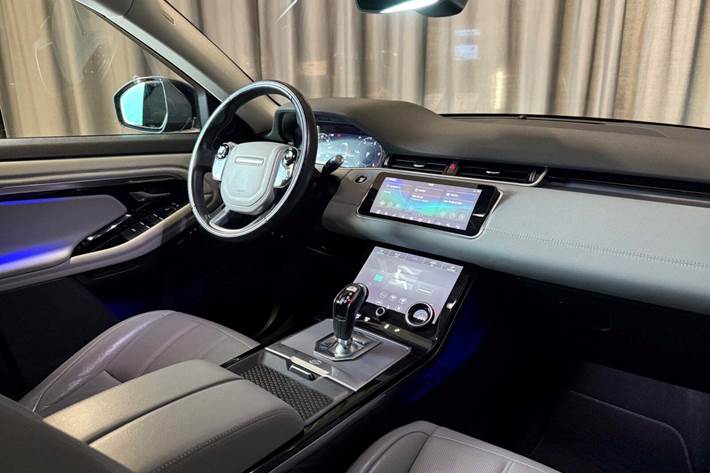 Grå Land Rover Range Rover evoque fra 2020