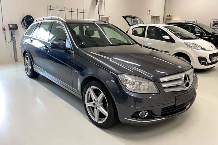 undefined Mercedes C250 fra 2009 set udefra