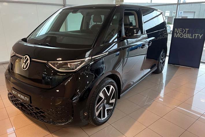 Sort VW ID.Buzz fra 2023 set udefra