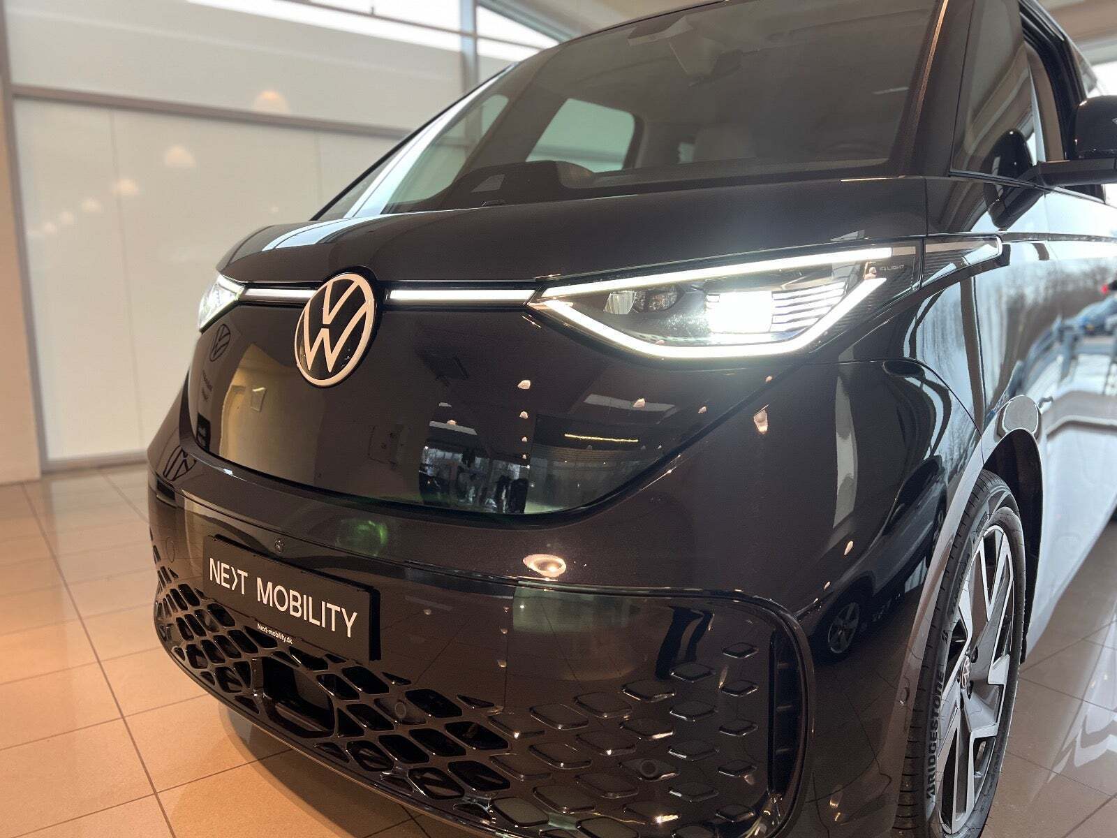 VW ID.Buzz 77 Style SWB