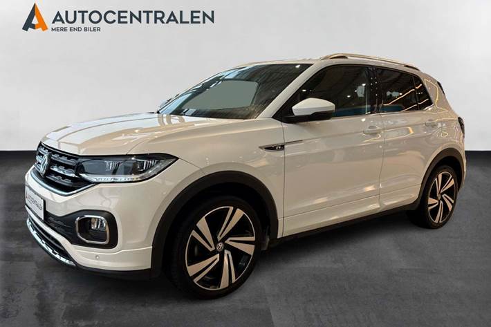 Hvid VW T-Cross fra 2020 set udefra