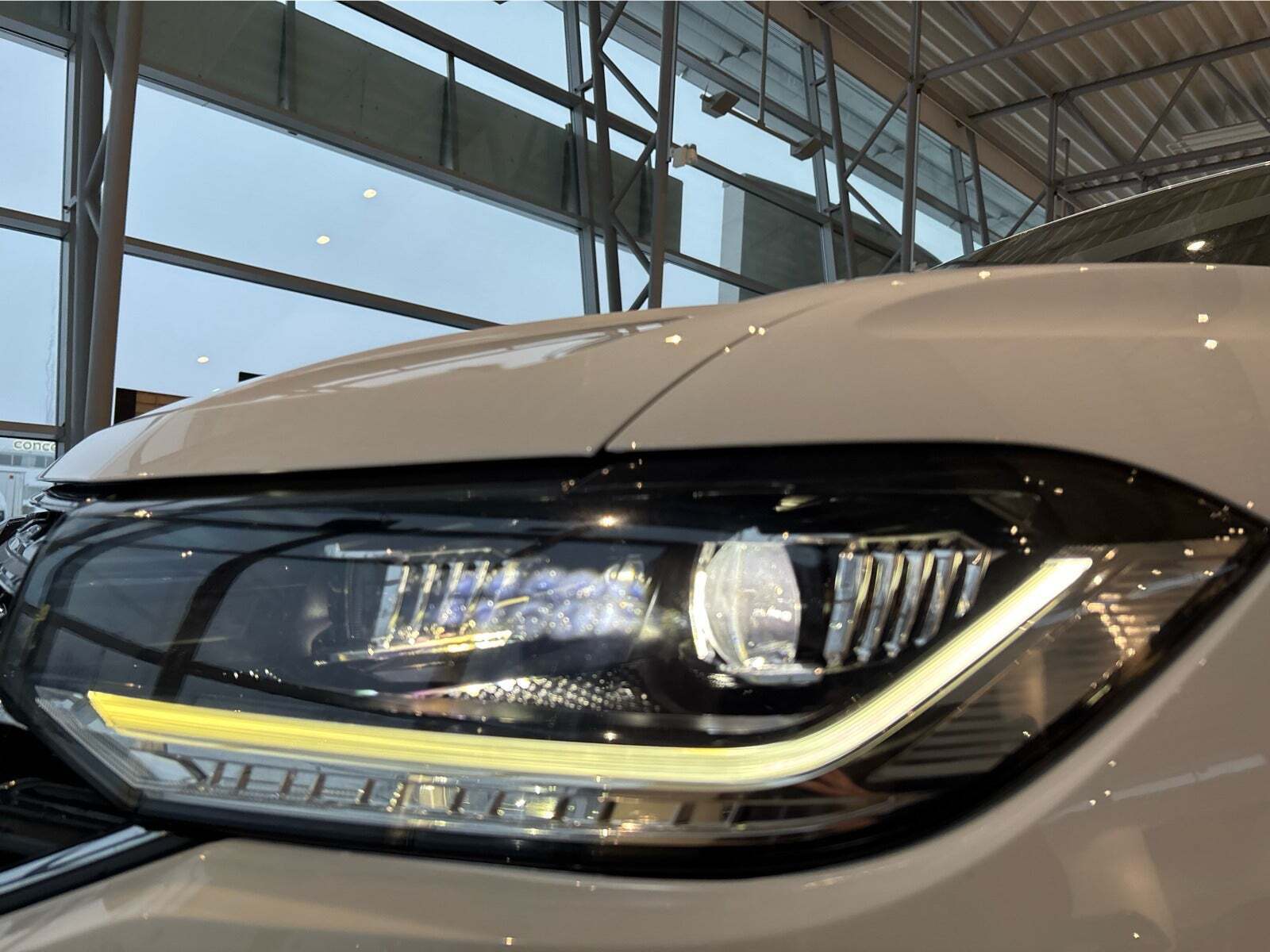 Hvid VW T-Cross fra 2020