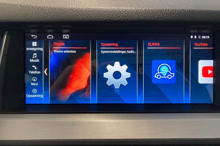 Blå BMW 520d fra 2013