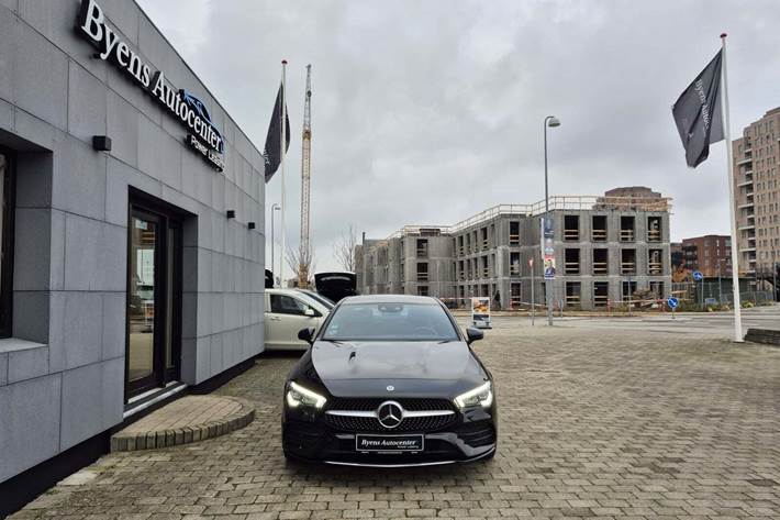 Sort Mercedes CLA250 e fra 2021