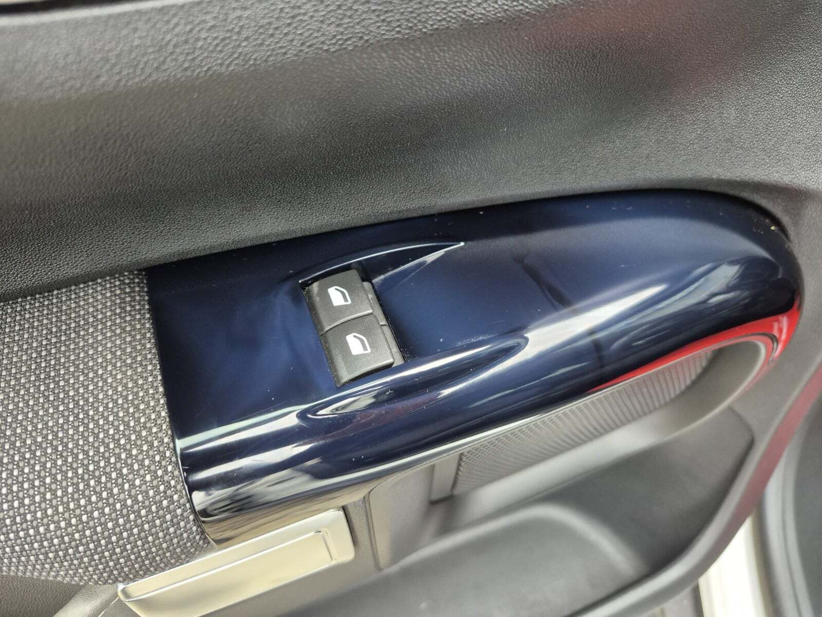 Hvid Citroën C4 Cactus fra 2018