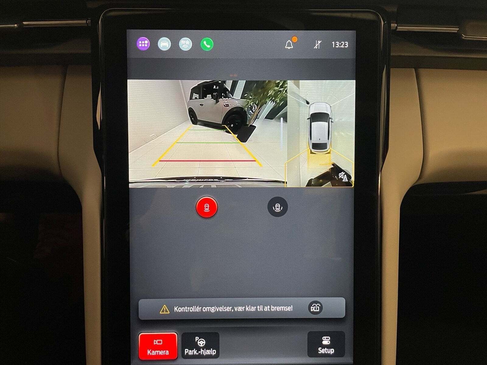 Sort Ford Capri fra 2025