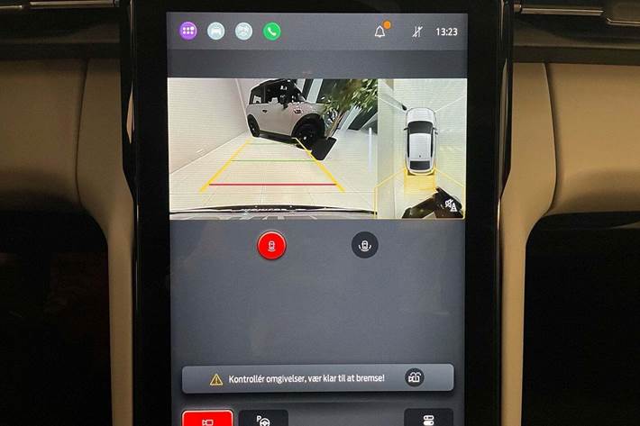 Sort Ford Capri fra 2025