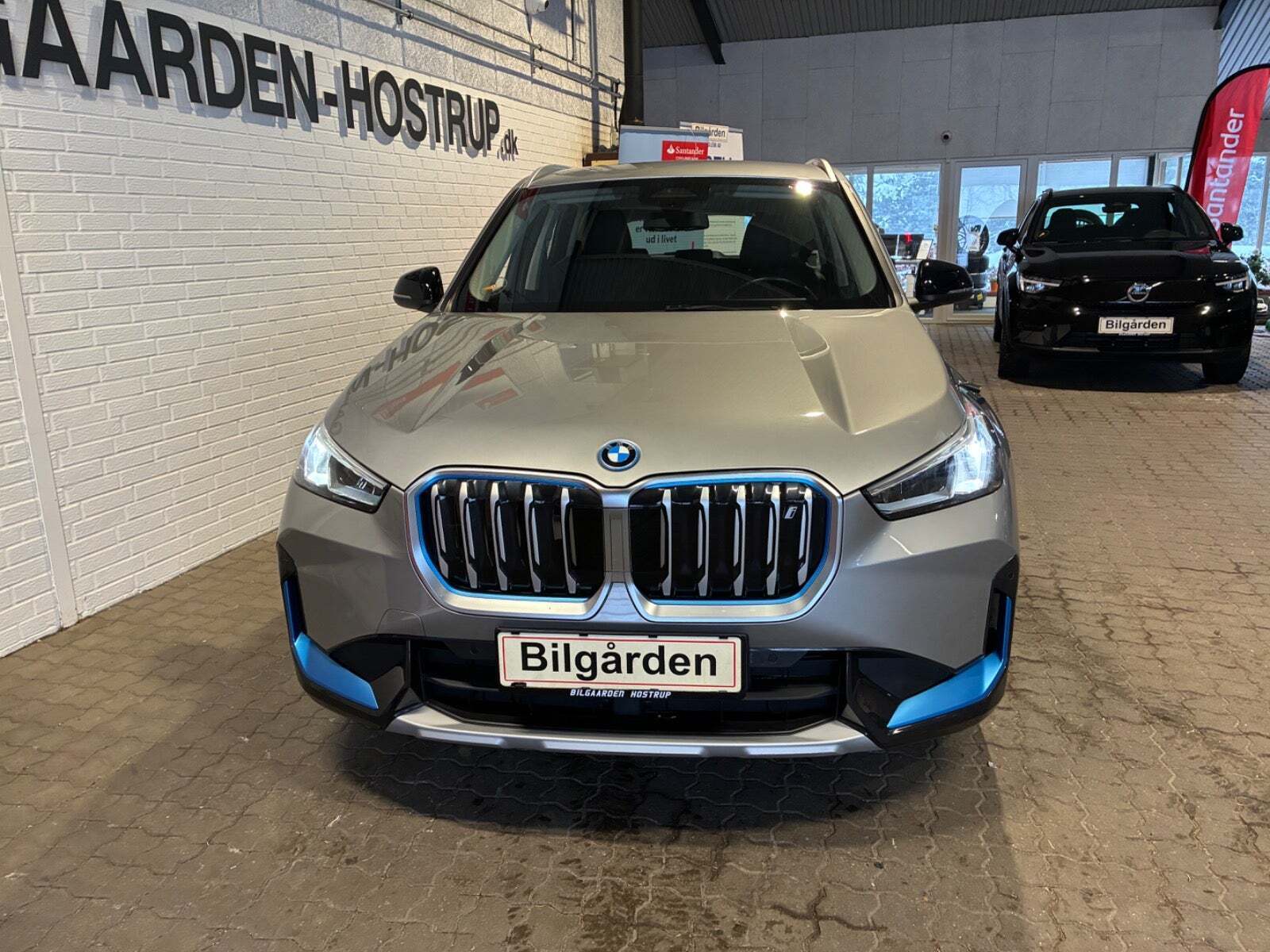 BMW iX1 xDrive30 X-Line