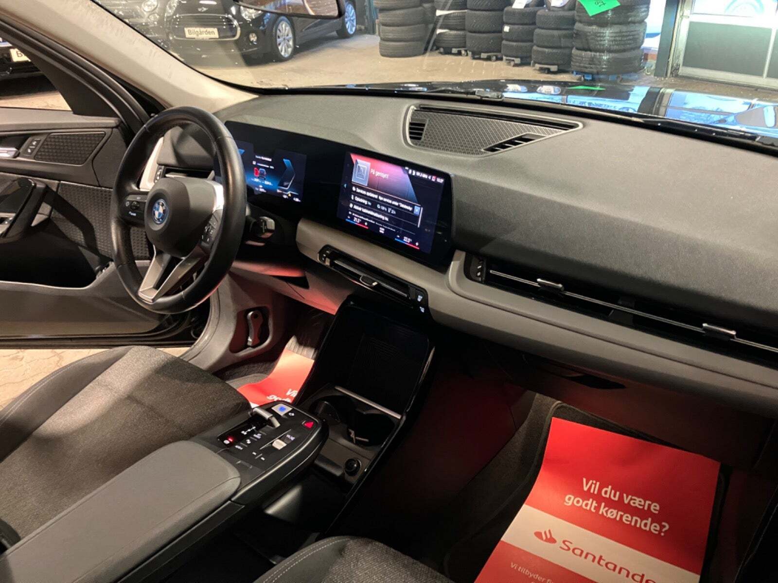 Sort BMW iX1 fra 2023