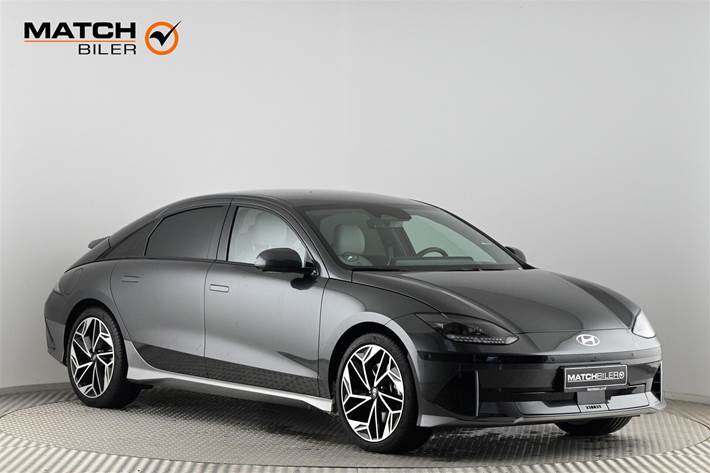 Grå Hyundai Ioniq 6 fra 2024 set udefra