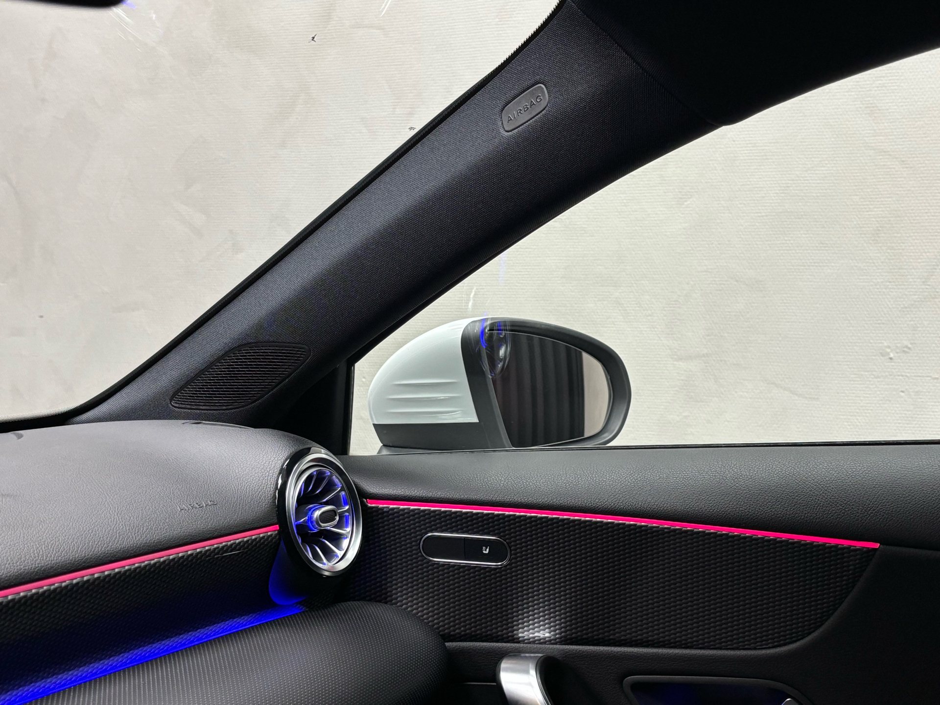 Hvid Mercedes A220 fra 2019