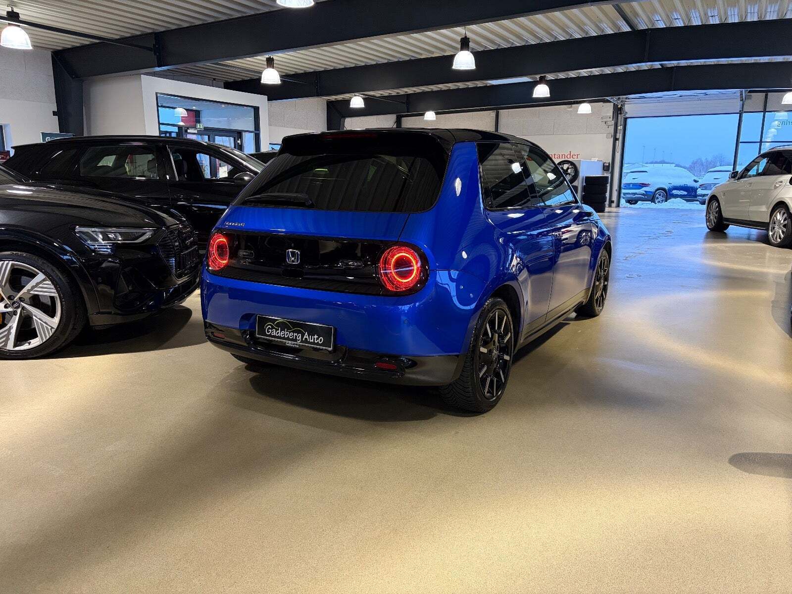 Honda e