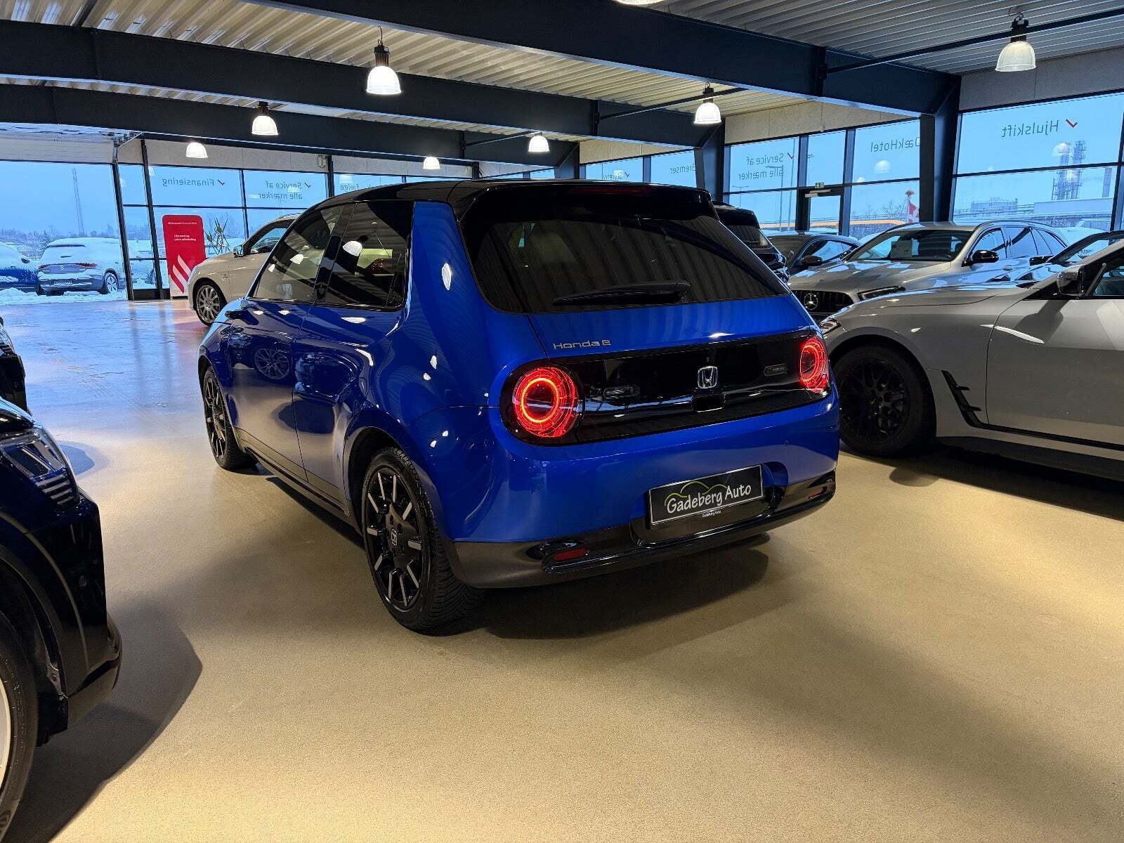 Honda e