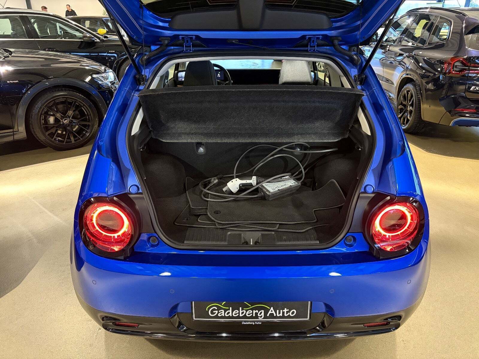 Blå Honda e fra 2020