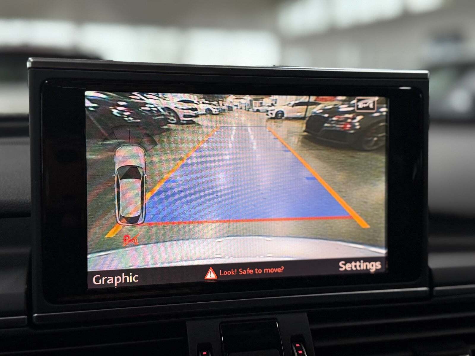 Sølv Audi A6 fra 2015