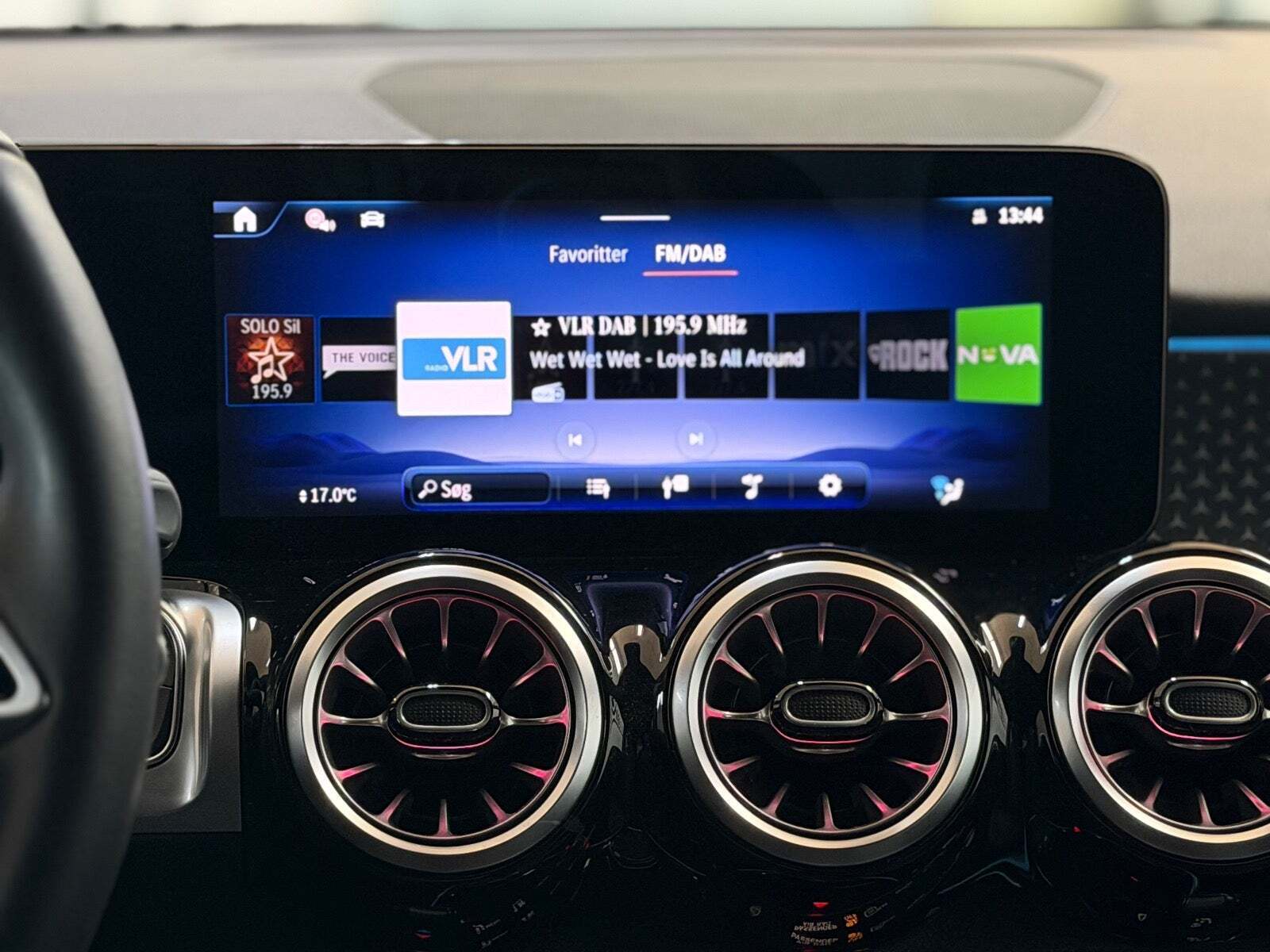 undefined Mercedes EQB300 fra 2024