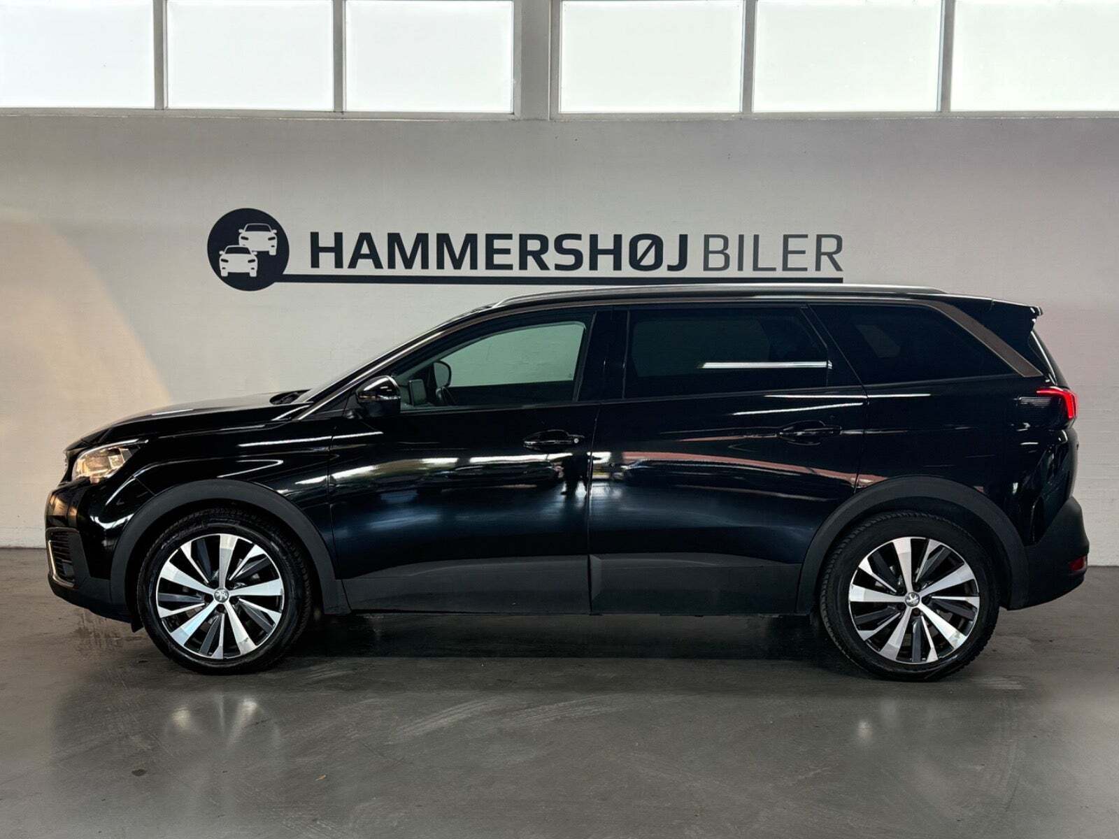 Peugeot 5008 1,2 e-THP 130 Strike 7prs