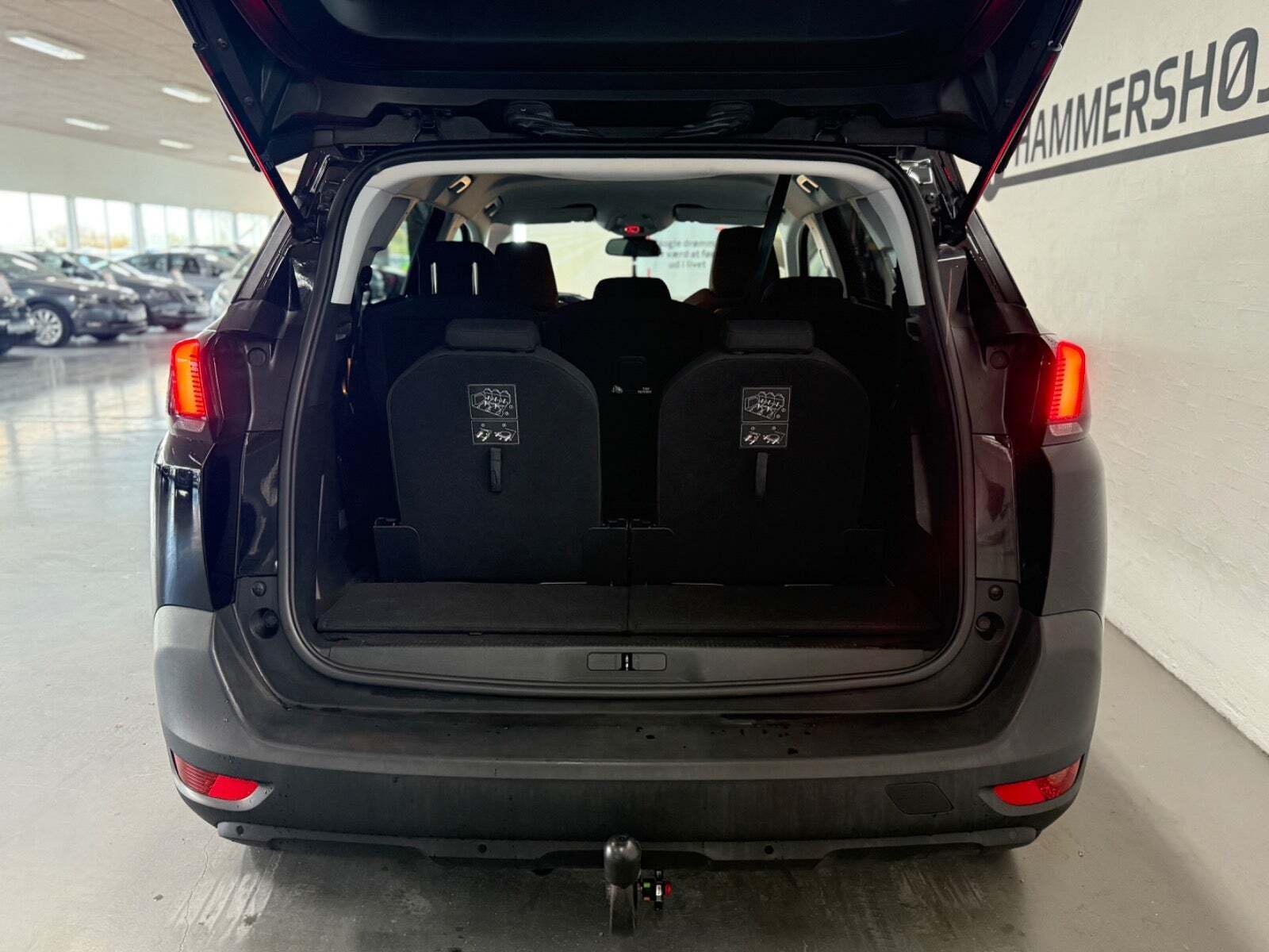 Peugeot 5008 1,2 e-THP 130 Strike 7prs