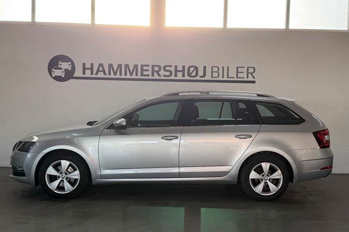 Sølv Skoda Octavia fra 2018