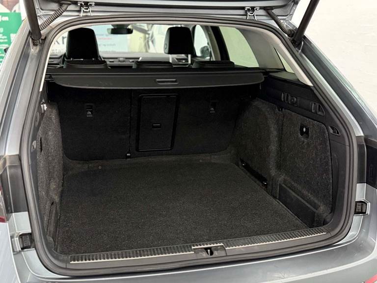 Skoda Superb 1,5 TSi 150 Business Executive Combi DSG