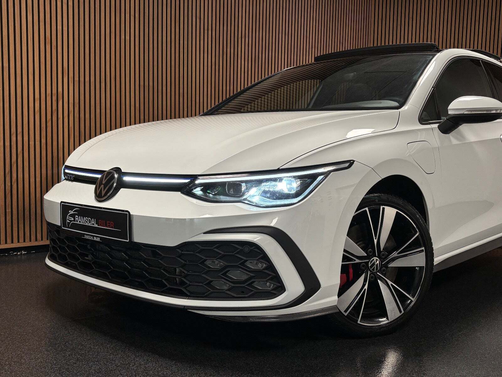 VW Golf VIII 1,4 GTE DSG