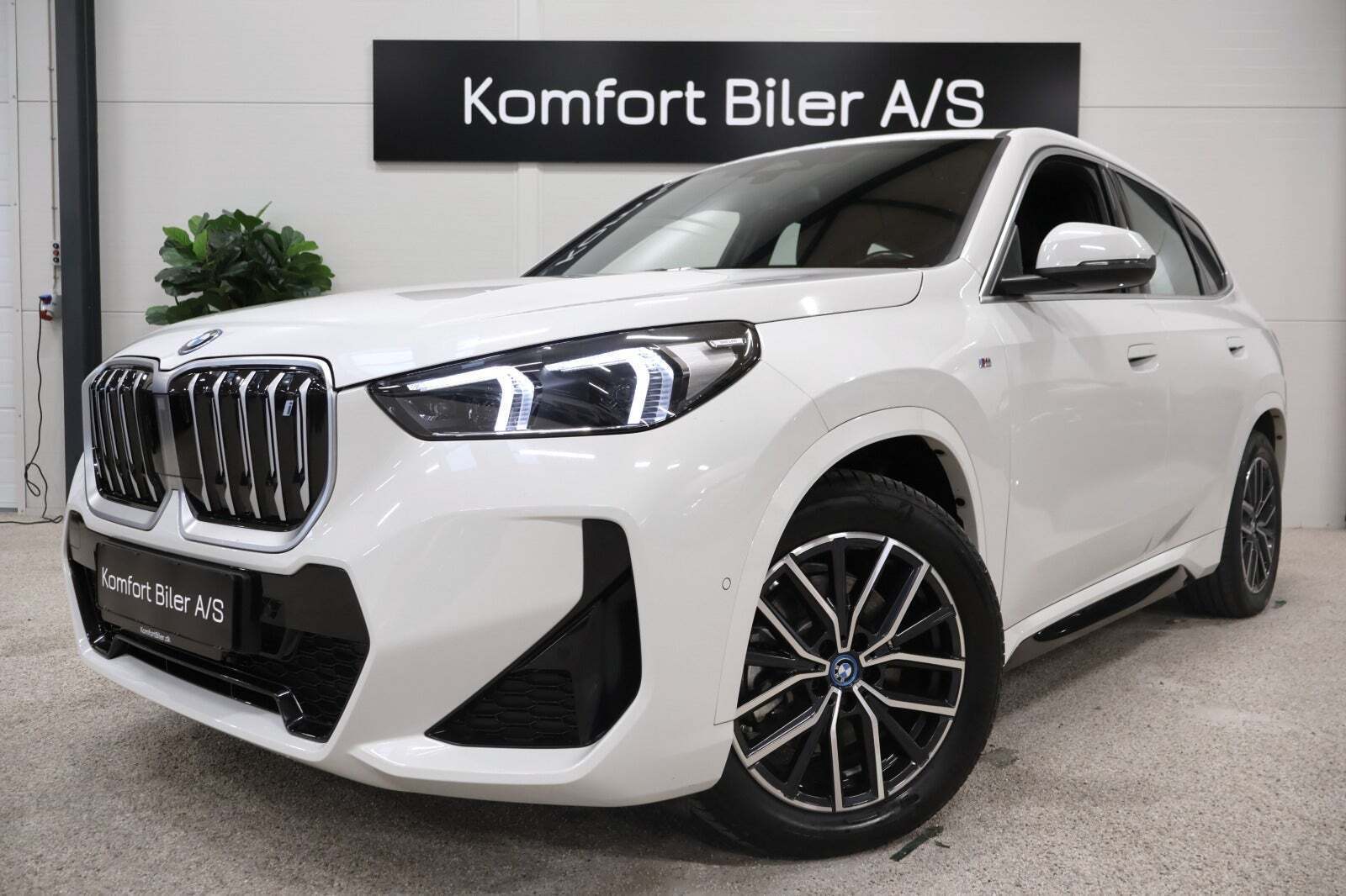 BMW iX1 xDrive30 M-Sport