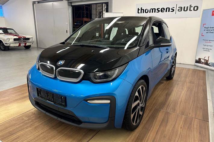 Blå BMW i3 fra 2018